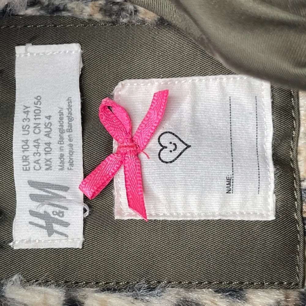 Girls H&M Olive Green Hooded Winter Jacket 3-4 years
